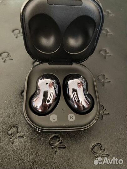 Наушники samsung buds live. Беспроводные