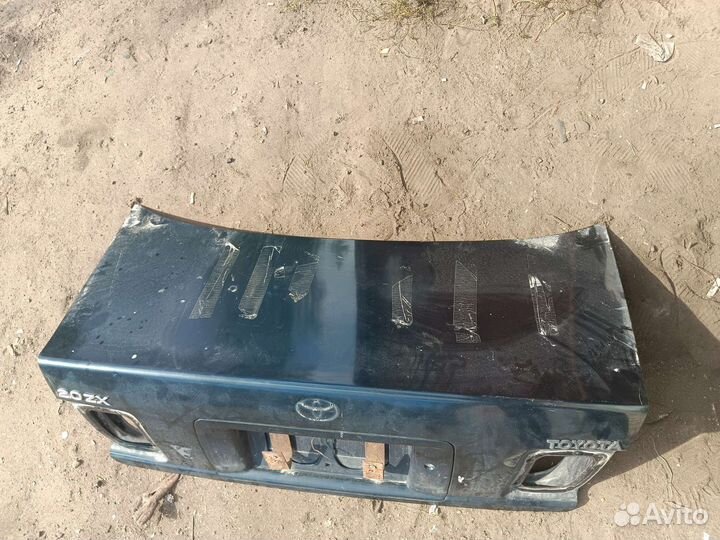 Крышка багажника toyota camry sv43