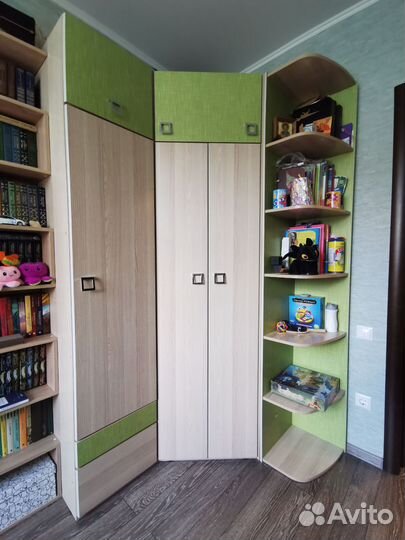 Детский мебельный гарнитур