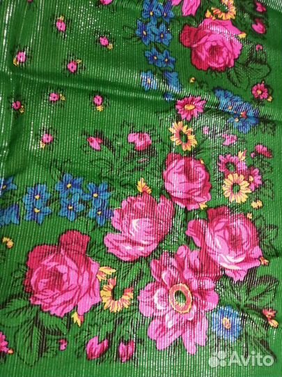 Платок цветной в народном стиле