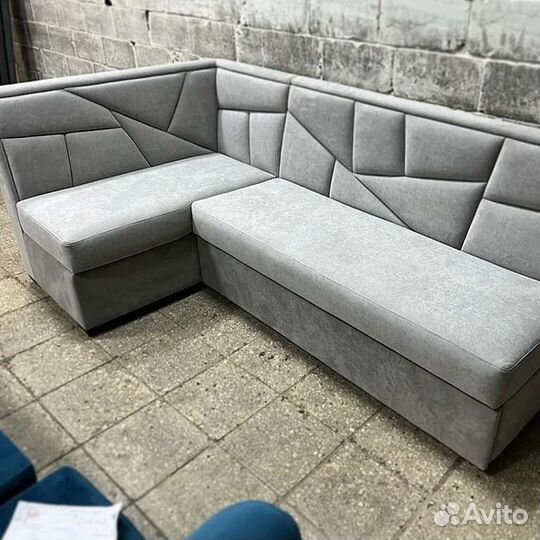 Кухонный уголок со спальным местом