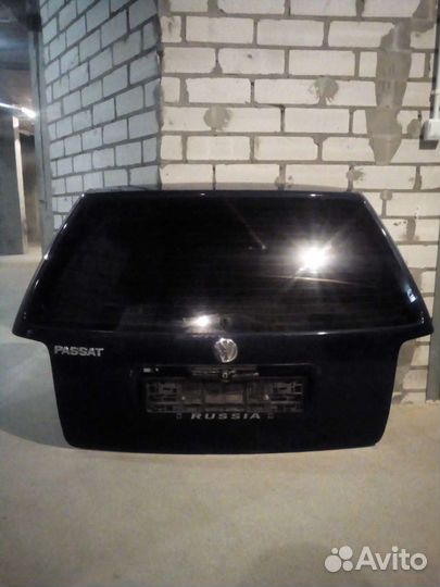 Дверь багажника