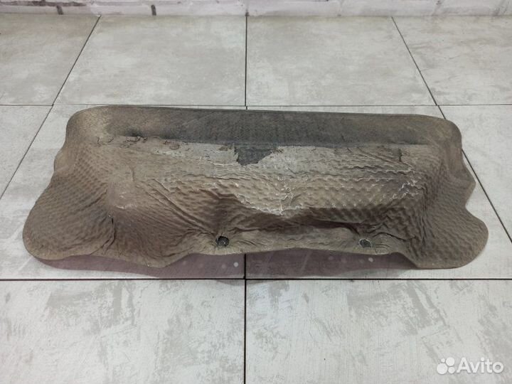 Пыльник пневмокомпрессора Audi A8 D4 4.2 FSI 2012