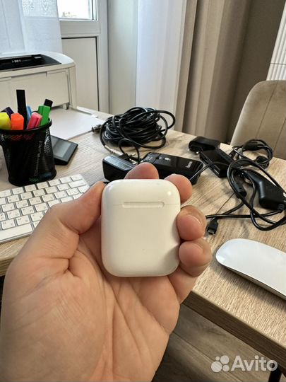 Кейс от Airpods оригинал