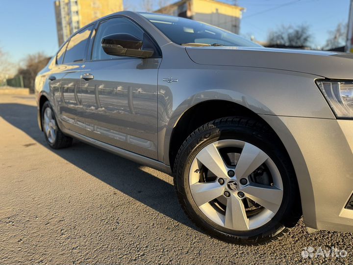 Skoda Octavia 1.6 AT, 2018, 92 240 км