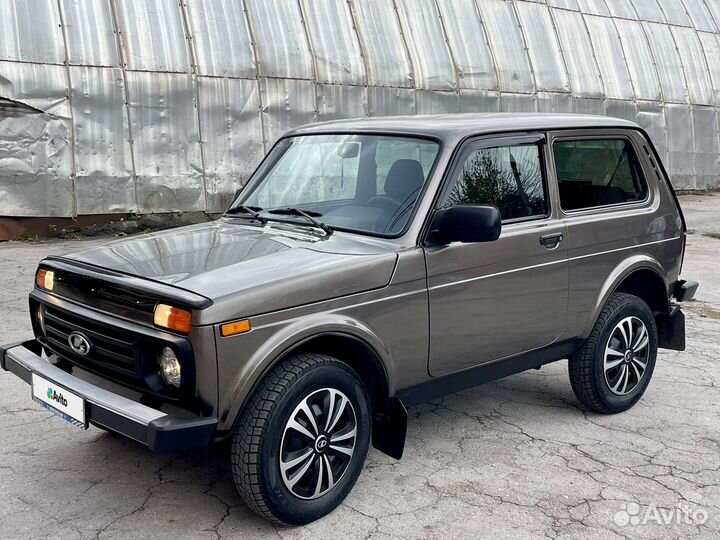 LADA 4x4 (Нива) 1.7 МТ, 2019, 50 000 км