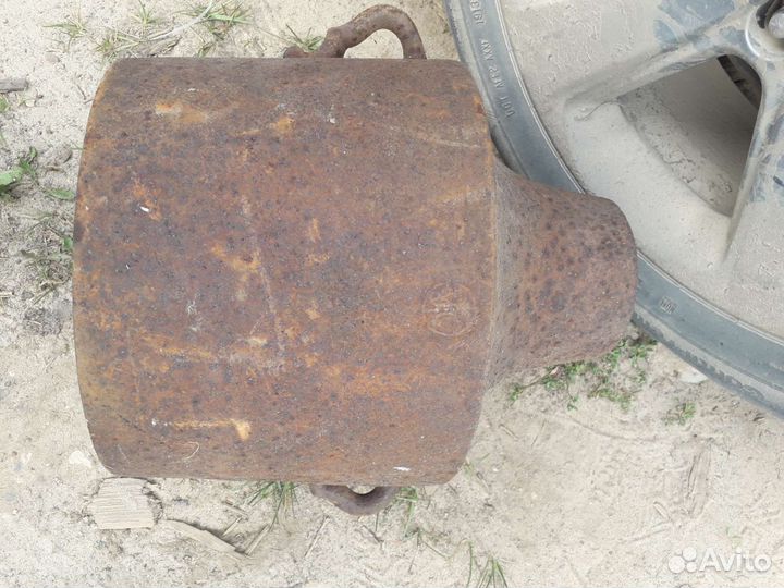 Чугунный бак