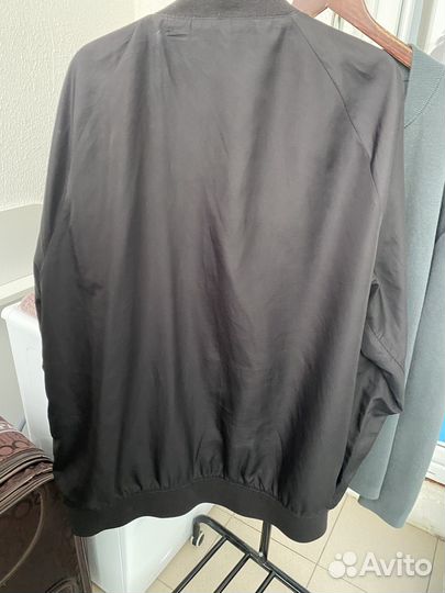 Куртка ветровка мужская L