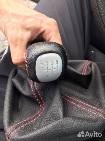 Чехол на ручку кпп ваз 2110-2112