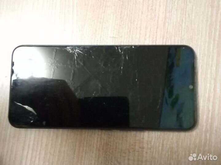 realme C3, 4/64 ГБ