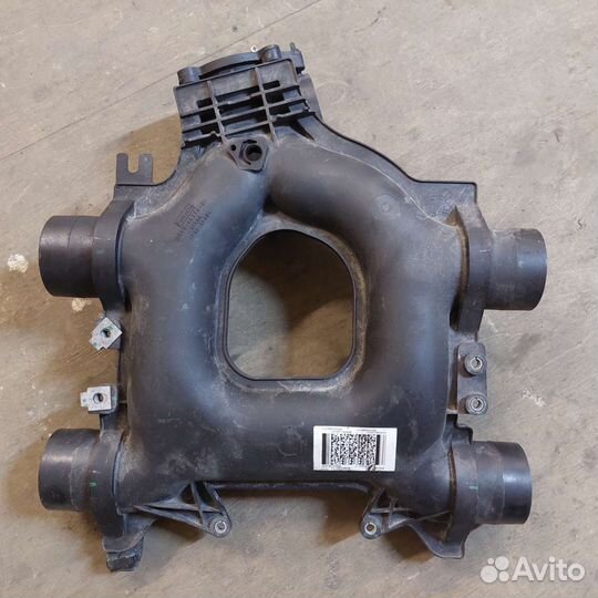 Коллектор впускной Land Rover Range Rover