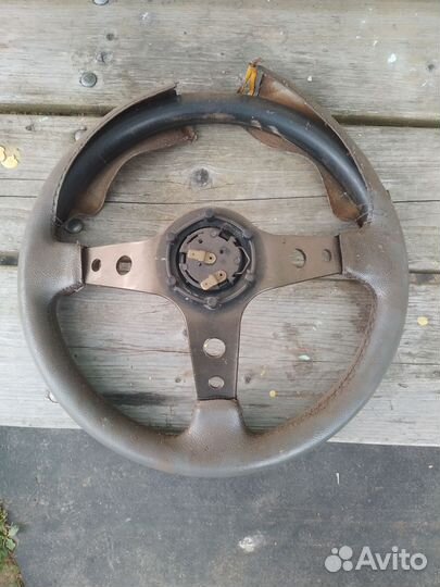 Спортивный руль