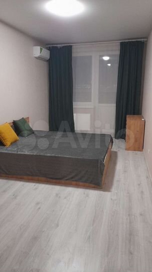 2-к. квартира, 60 м², 14/18 эт.
