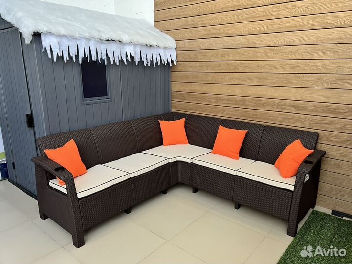 Садовый диван угловой под ротанг