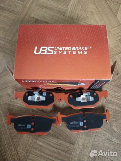 Тормозные колодки ubs B11-14-006