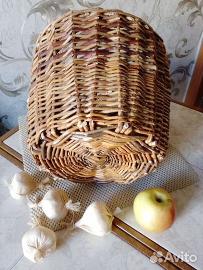 Корзина плетеная с ручкой