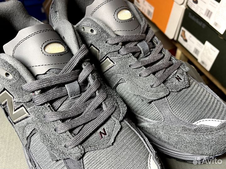 Кроссовки New Balance 2002R Оригинал