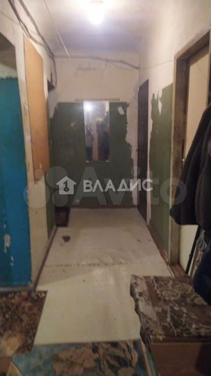 Комната 10 м² в 1-к., 2/2 эт.