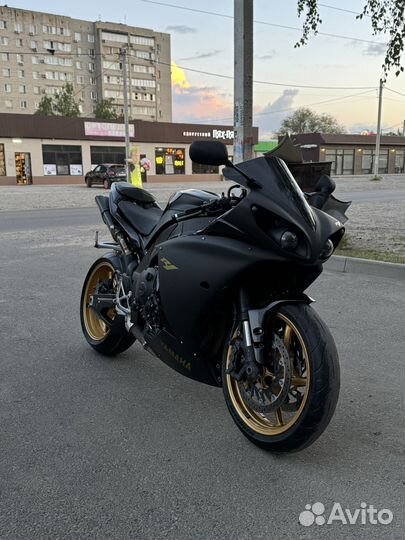 Yаmaha r1 2011 год