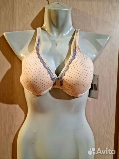 Бюстгальтера