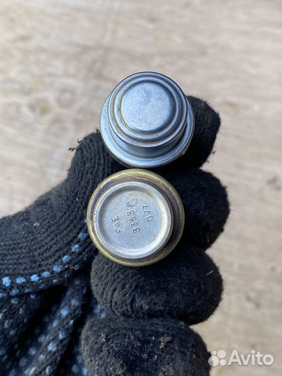 Датчик температуры охлаждающей жидкости Audi 80 B4