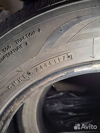 Toyo Open Country U/T 215/65 R16 98H