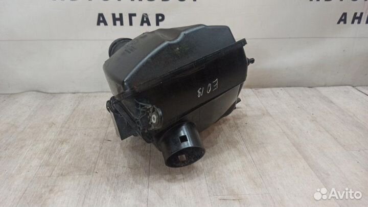 Корпус воздушного фильтра Nissan Qashqai J10E