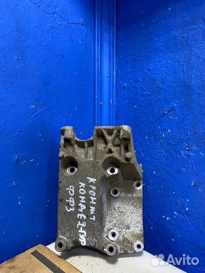 Кронштейн компрессора кондиционера Ford Focus pnda