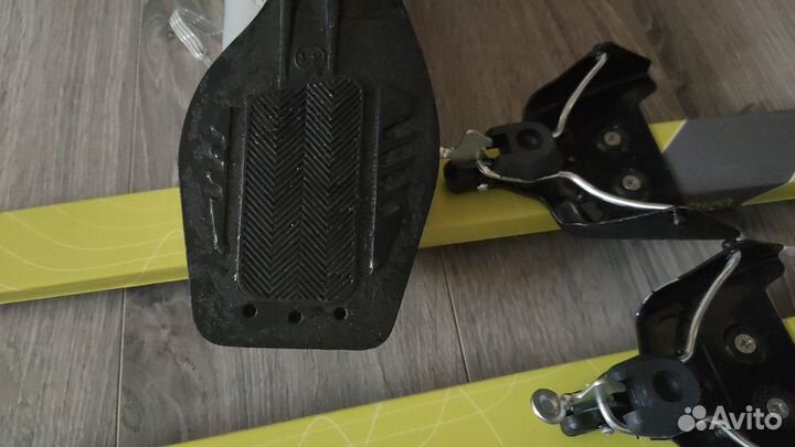 Лыжи беговые детские 150 с ботинками 33