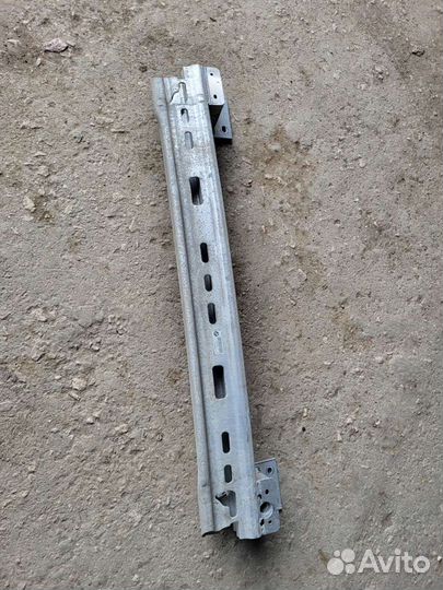 Bmw x5 f15 усилитель заднего бампера