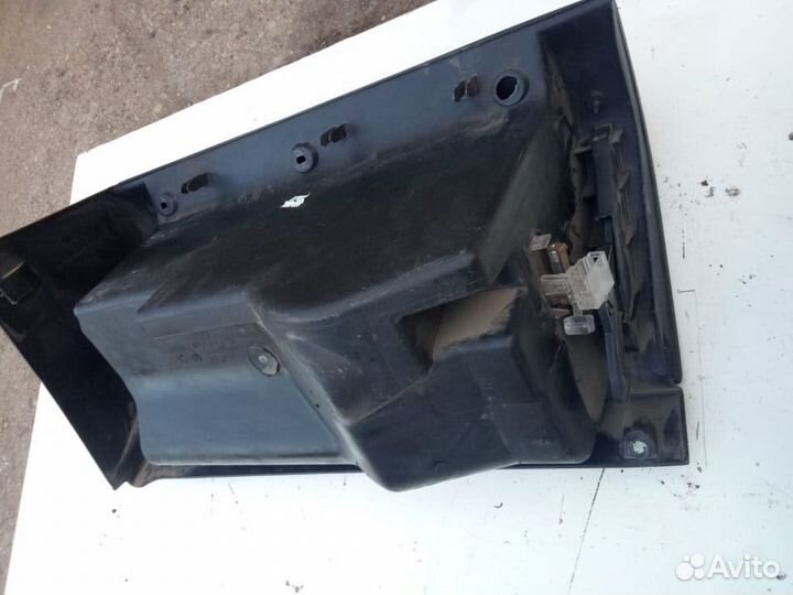 Бардачок Skoda Octavia tour