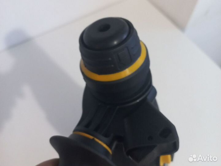 Перфоратор Dewalt d25143