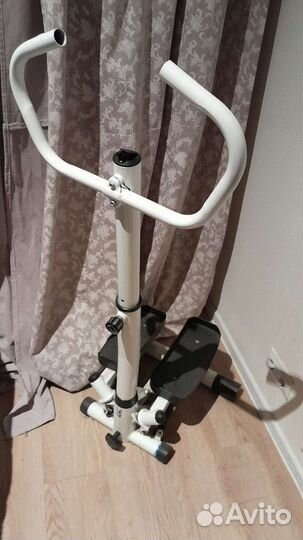 Эллиптический тренажер. Степпер