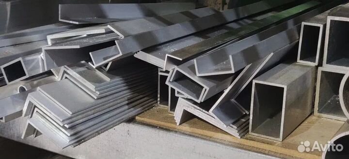 Швеллер 20мм