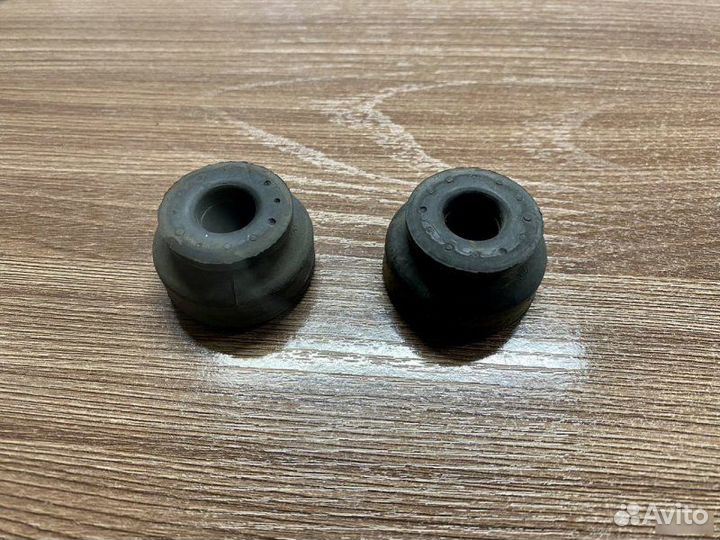 Подушки крепления радиатора Honda Civic 8