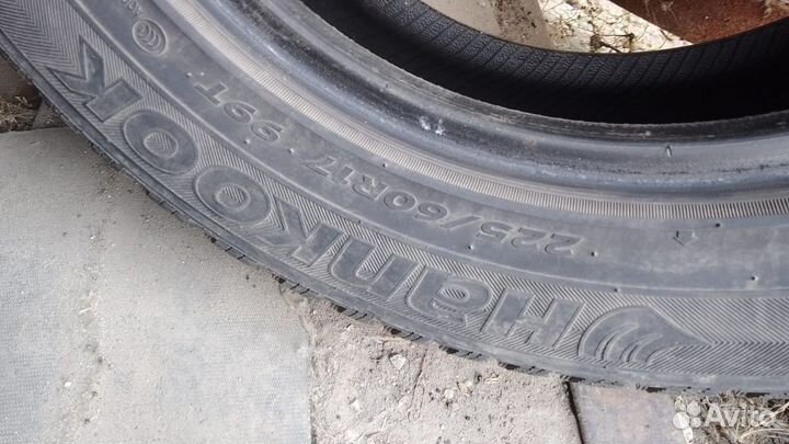 Hankook Nordik 3000 225/60 R17