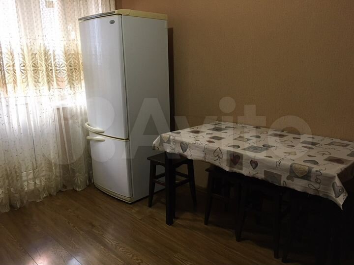 1-к. квартира, 54 м², 5/14 эт.