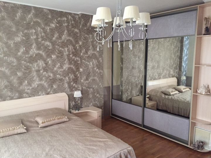 2-к. квартира, 76 м², 7/16 эт.