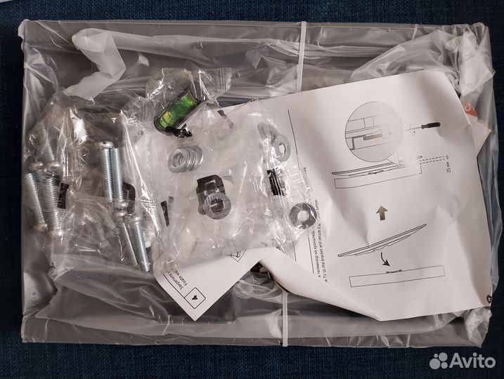 Кронштейн для телевизора benatek