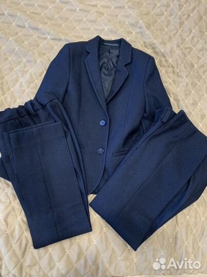 Школьный костюм