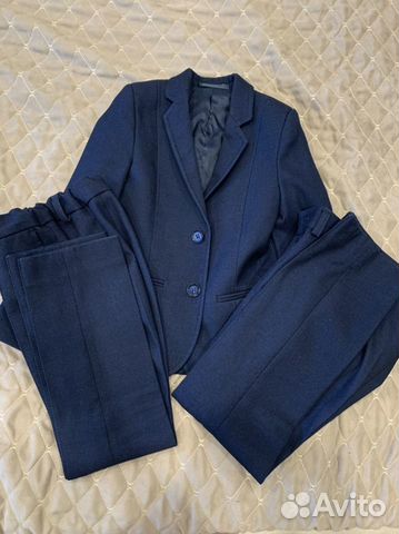 Школьный костюм