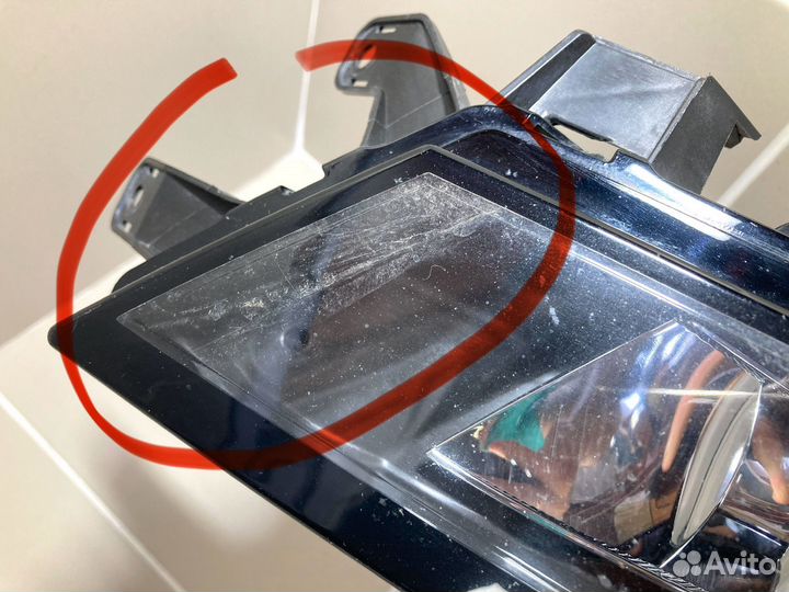 Фара противотуманная правая Skoda Rapid 2013-2020