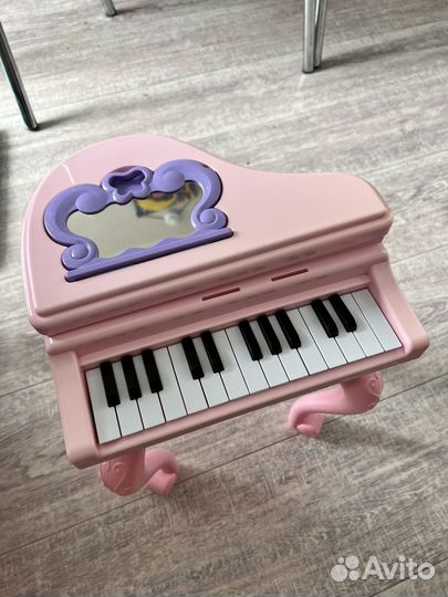 Детское пианино