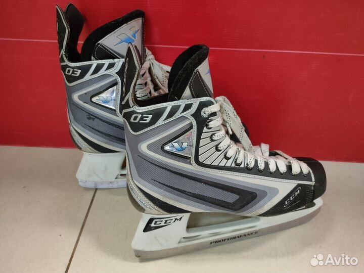 Хоккейные коньки CCM Vector 03 / 48 Размер