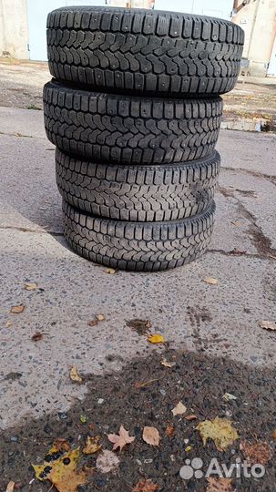 Yokohama Ice Guard F700Z 195/65 R15