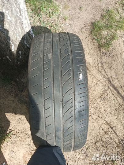 Jinyu YU61 215/50 R17 и 215/55 R17