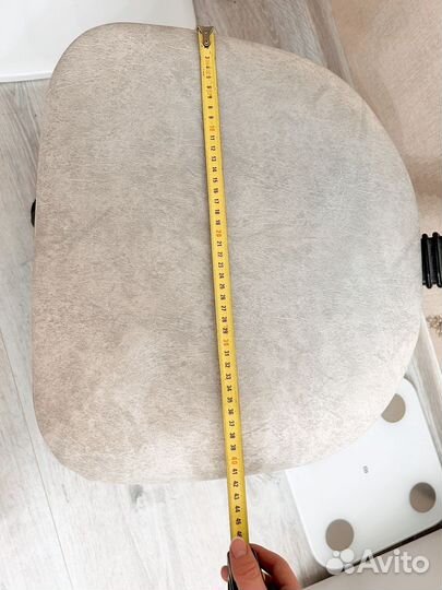 Компьютерное кресло бу на колесиках