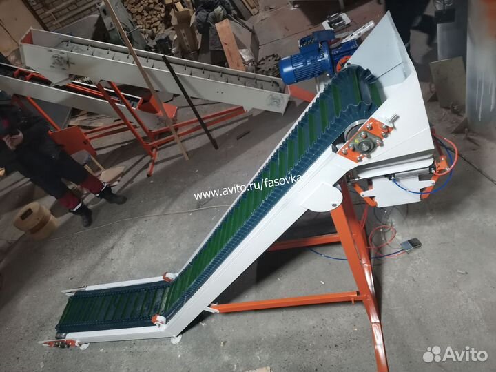 Фасовочный аппарат для фасовки древесного угля