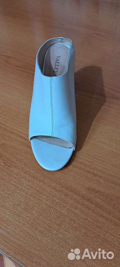 Сабо женские