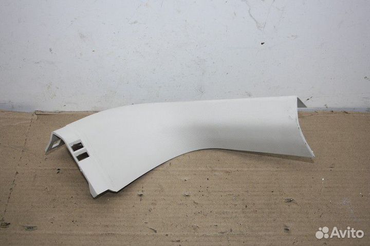 Обшивка крышки багажника ford kuga II 2012